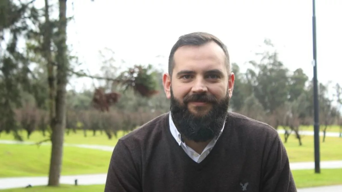 Nicolás Zangaro outdoors in the press photograph accompanying his CEO appointment