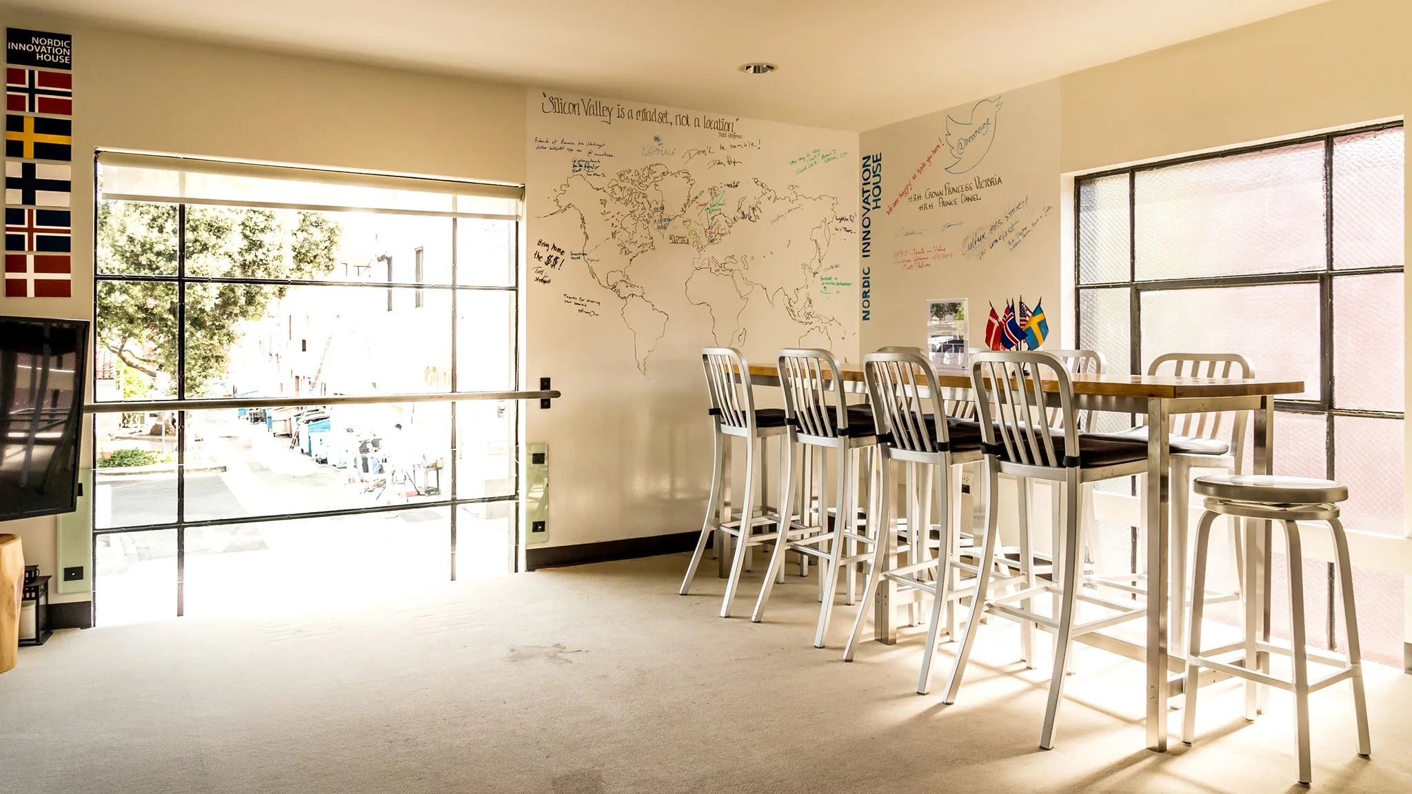 The mezzanine workspace inside Nordic Innovation House