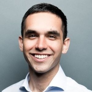Portrait of Outschool co-founder Amir Nathoo