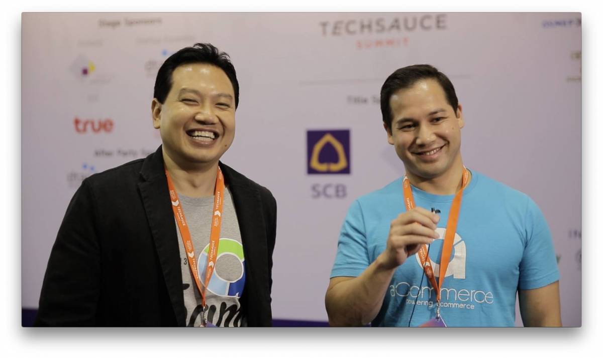Tom and Paul Srivorakul smiling during a Techsauce Summit interview