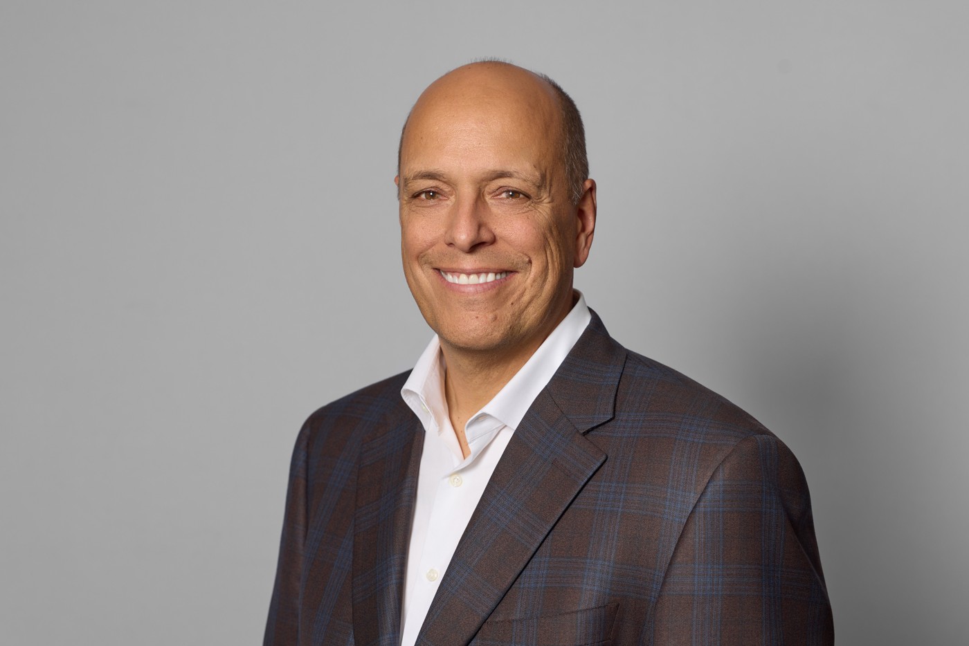 PharmaForce CEO Rob Kill in a dark checked jacket