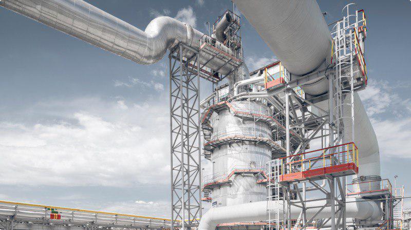 Industrial pipework, towers and access platforms at PhosAgro’s Balakovo production site