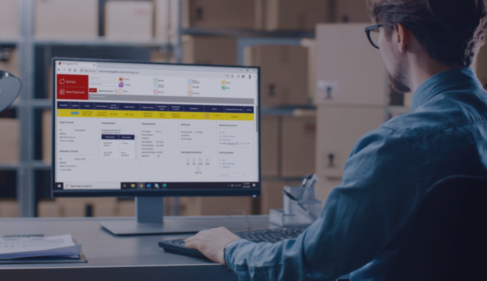 R2 Logistics technology photograph showing its transportation management software