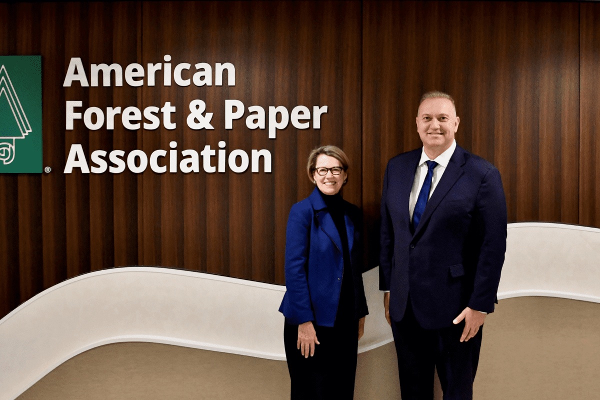 Heidi Brock, left, and Robbert Rietbroek at the American Forest and Paper Association