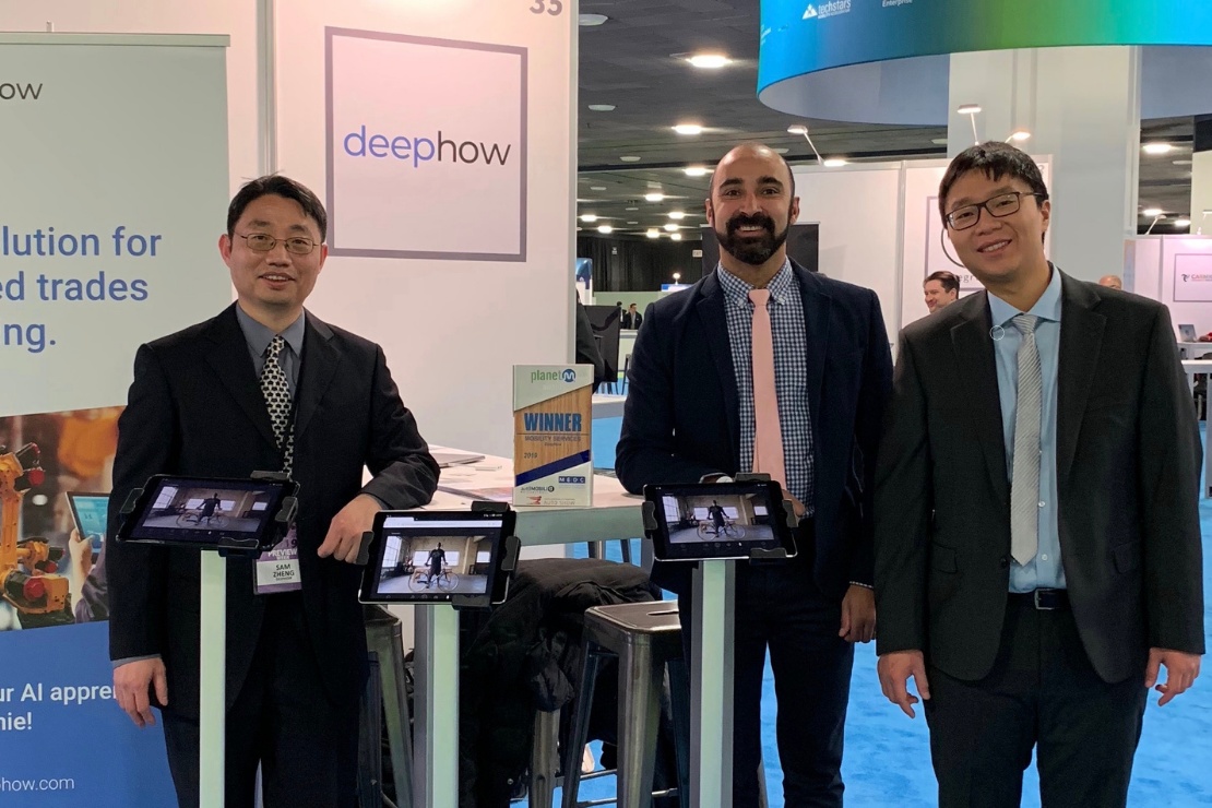 Sam Zheng, Patrik Matos da Silva and Wei-Liang Kao at a DeepHow exhibition stand