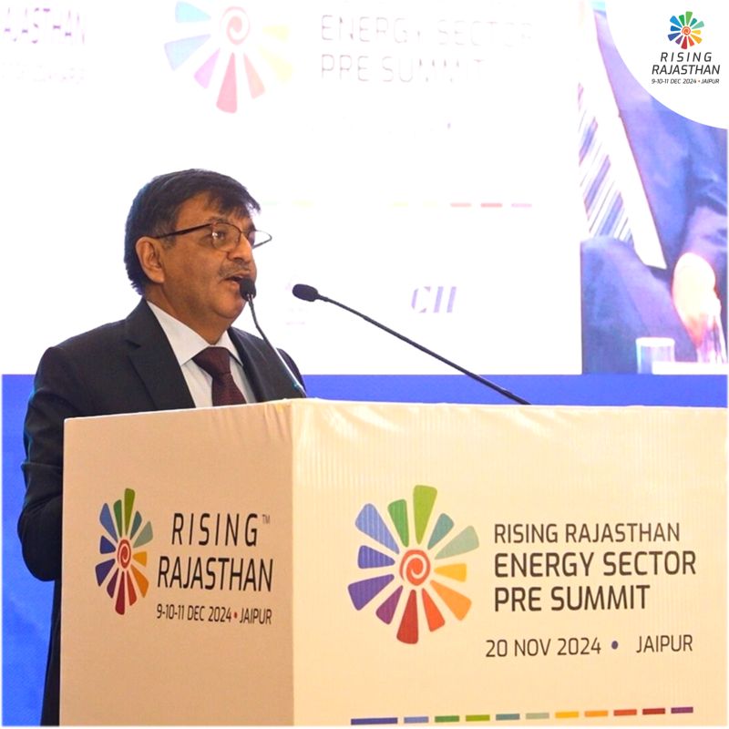 Sandeep Zanzaria speaking at the Rising Rajasthan Energy Sector Pre-Summit in Jaipur
