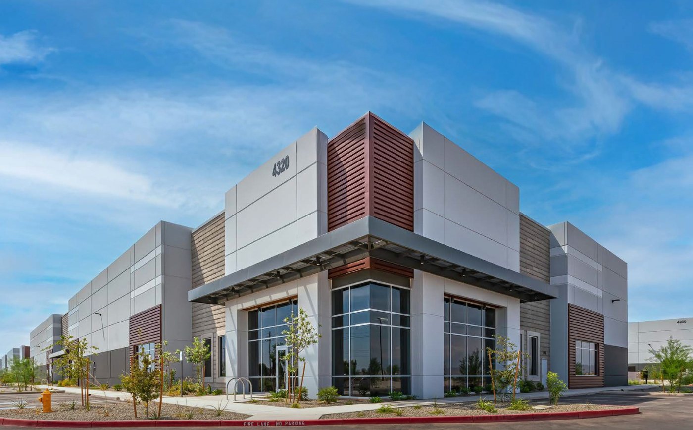 Warner Commons Commerce Center industrial campus in Gilbert, Arizona