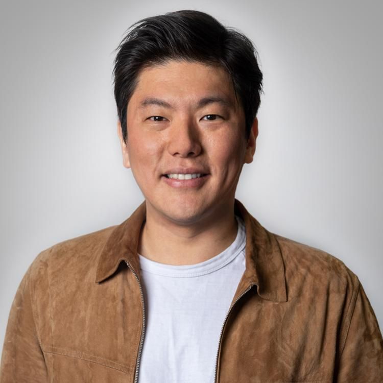 Seungjoon Lee Spent a Decade Learning How Close a Concert Can Get