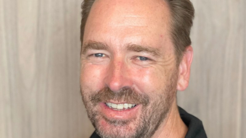 Simon Elliott