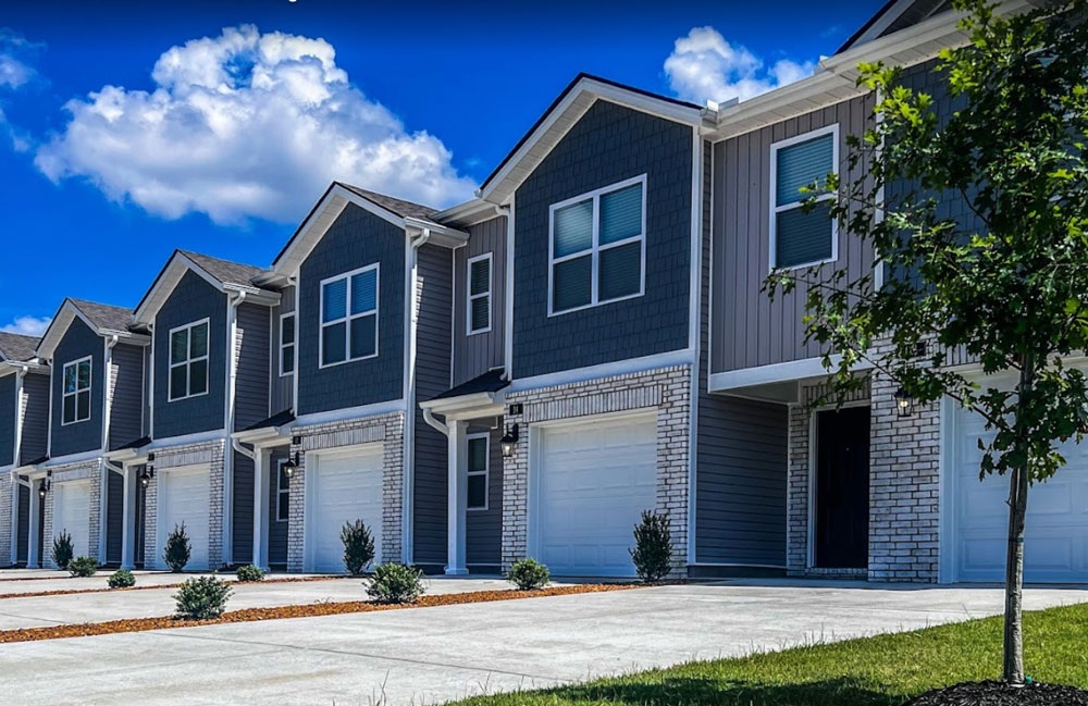 Apartment buildings pictured on the SJS III fund page