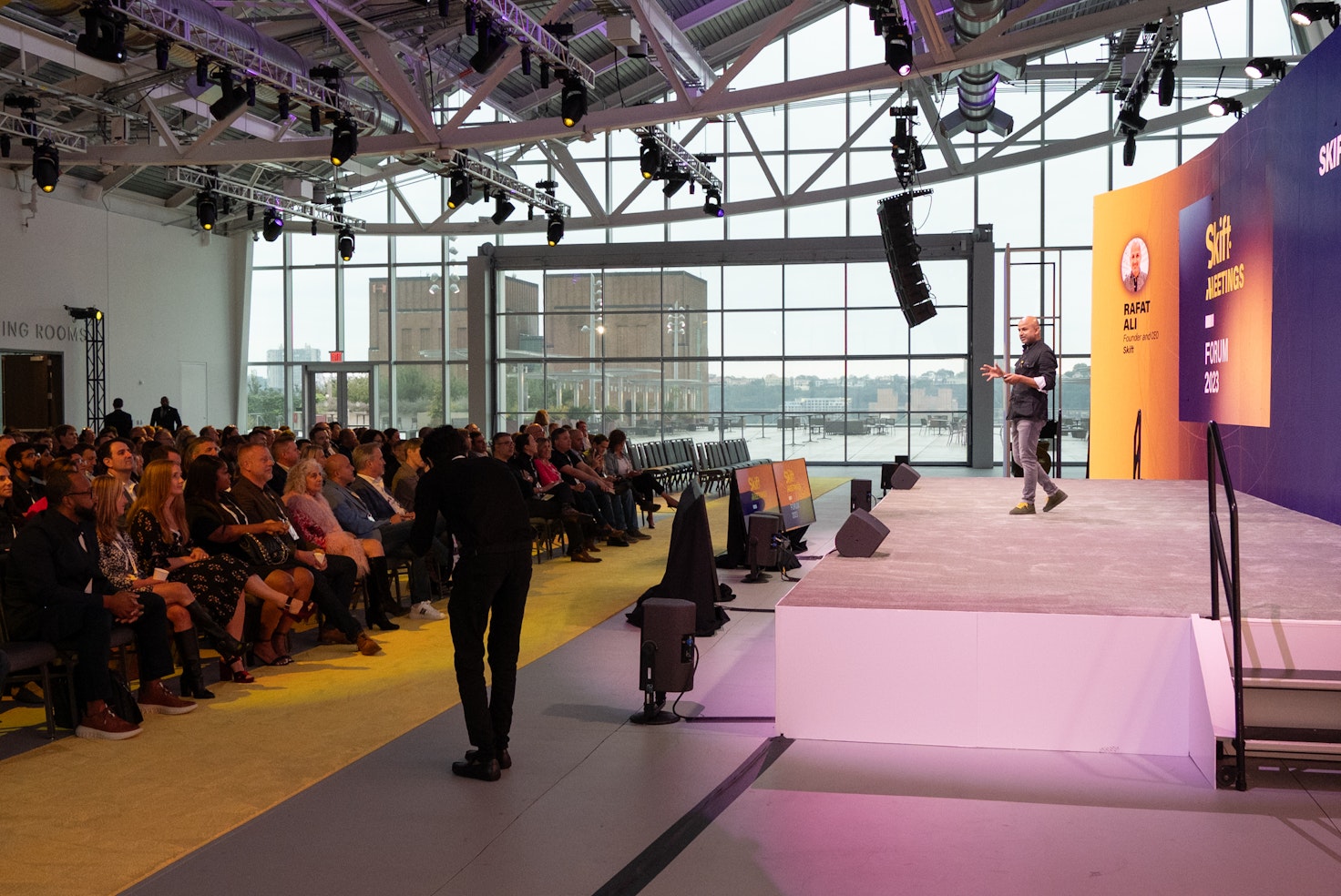 Rafat Ali addressing the audience at Skift Global Forum