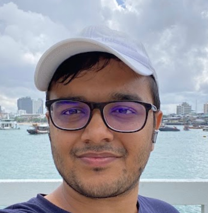 Soham Ganatra and the Trouble with Polite Customers