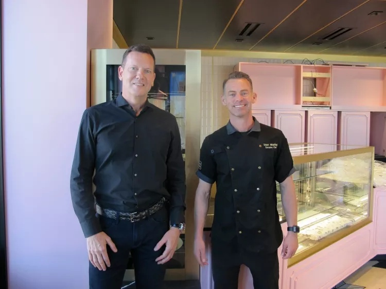 Steve Brown, left, and executive chef Stuart Whitfield at The Glass Knife before its opening in 2017
