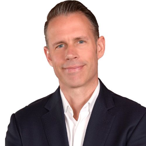 Steve McGarry, CEO of Rosaluna Mezcal