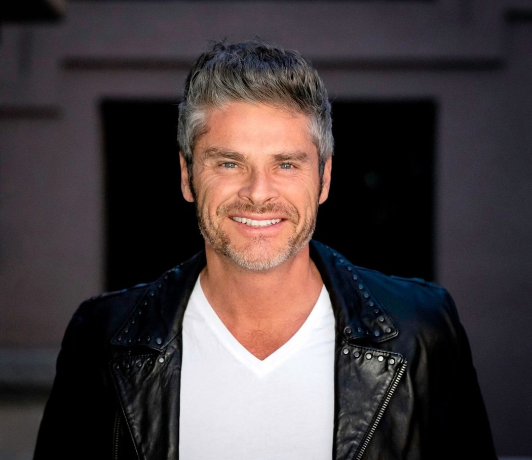 Steven Cox