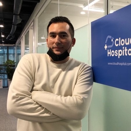 Suleyman Nazarov Is Building the Missing Front Desk for Global Hospitals