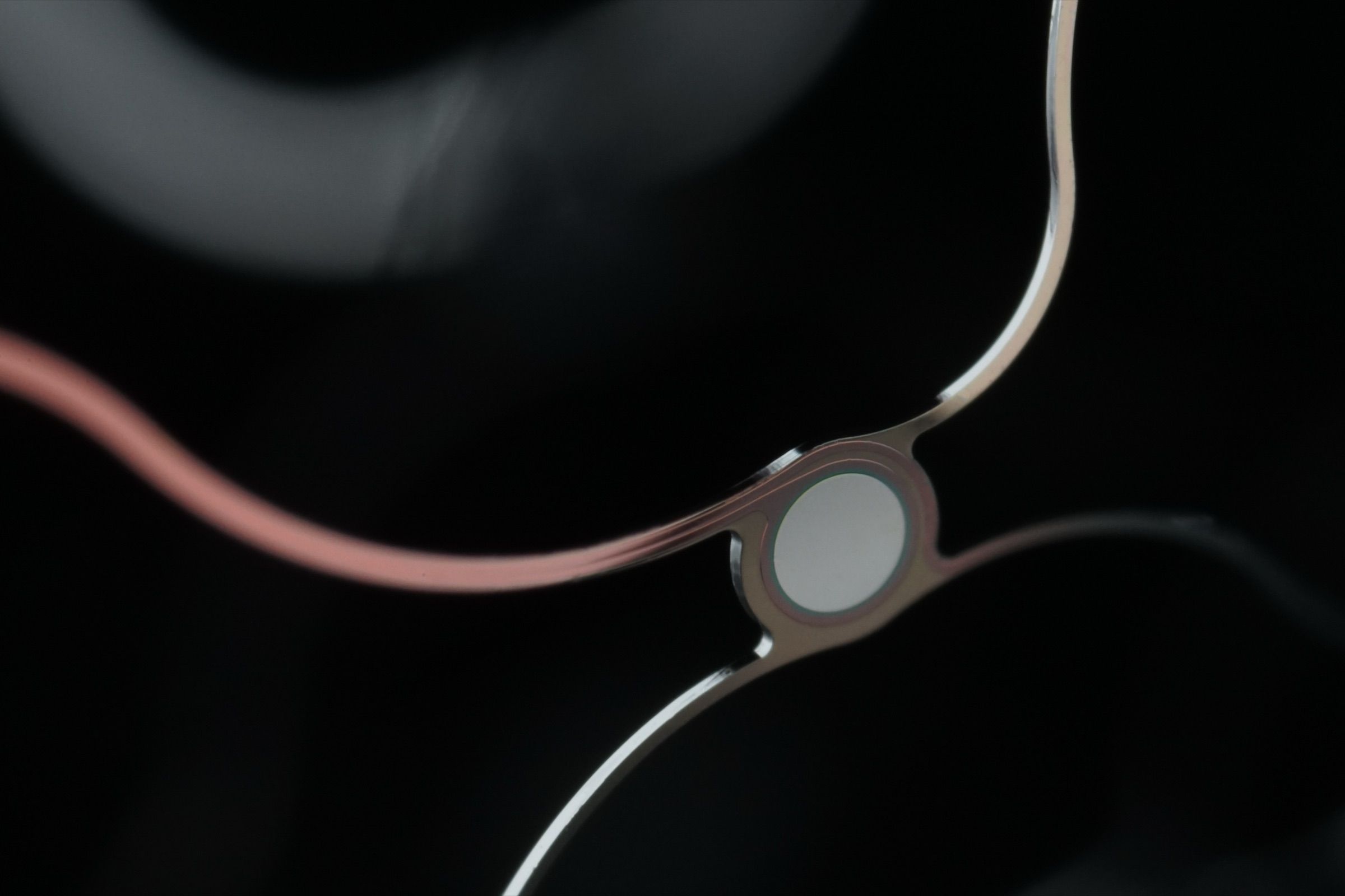 Magnified view of an electrode on Synchron’s Stentrode array