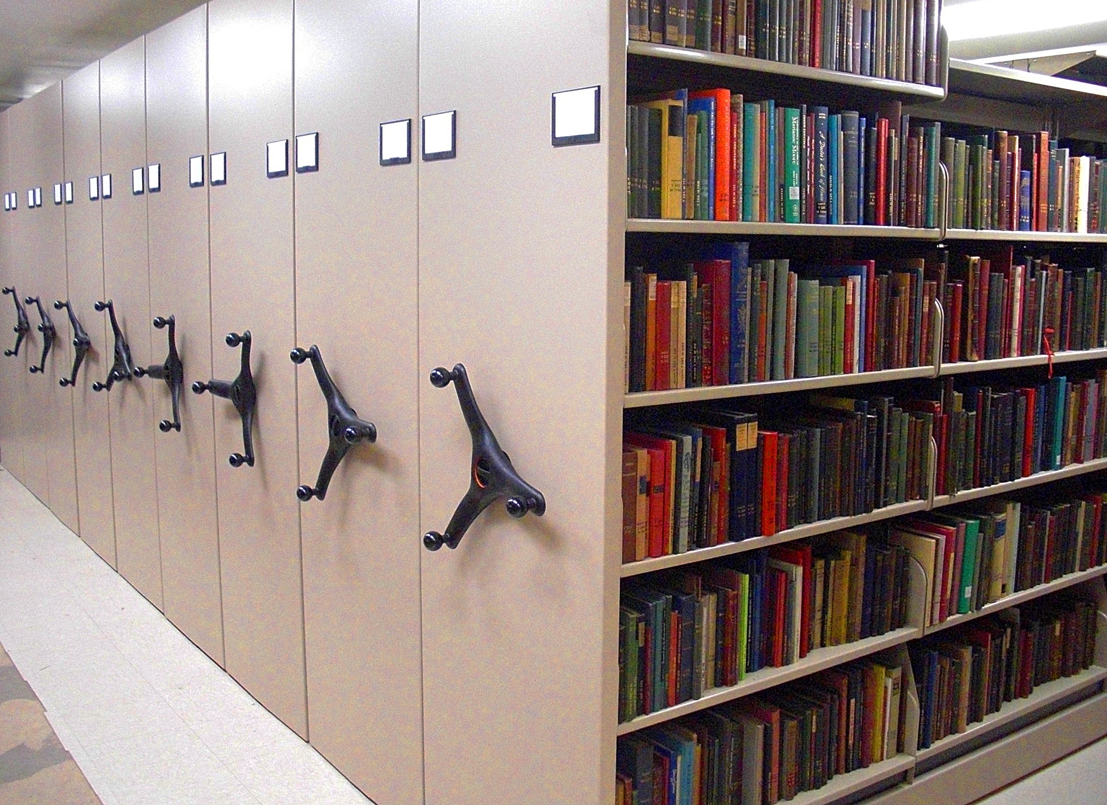 Rows of custom mobile shelving at Chicago’s Newberry Library