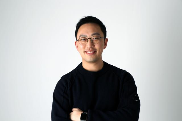 Taehwan Yoon Is Turning the Neighbors Into the Power Company