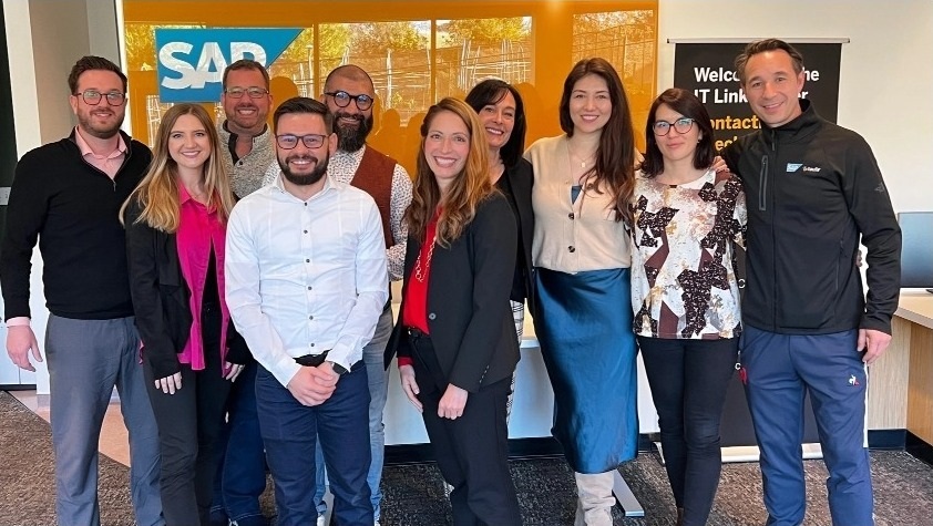 Taulia employees gathered for a group photograph