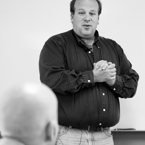 Technorati founder Dave Sifry speaking to a group at a ZURB Soapbox event