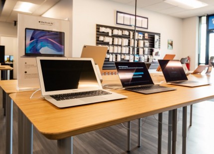 The customer lobby inside TenPlus Systems in Raleigh