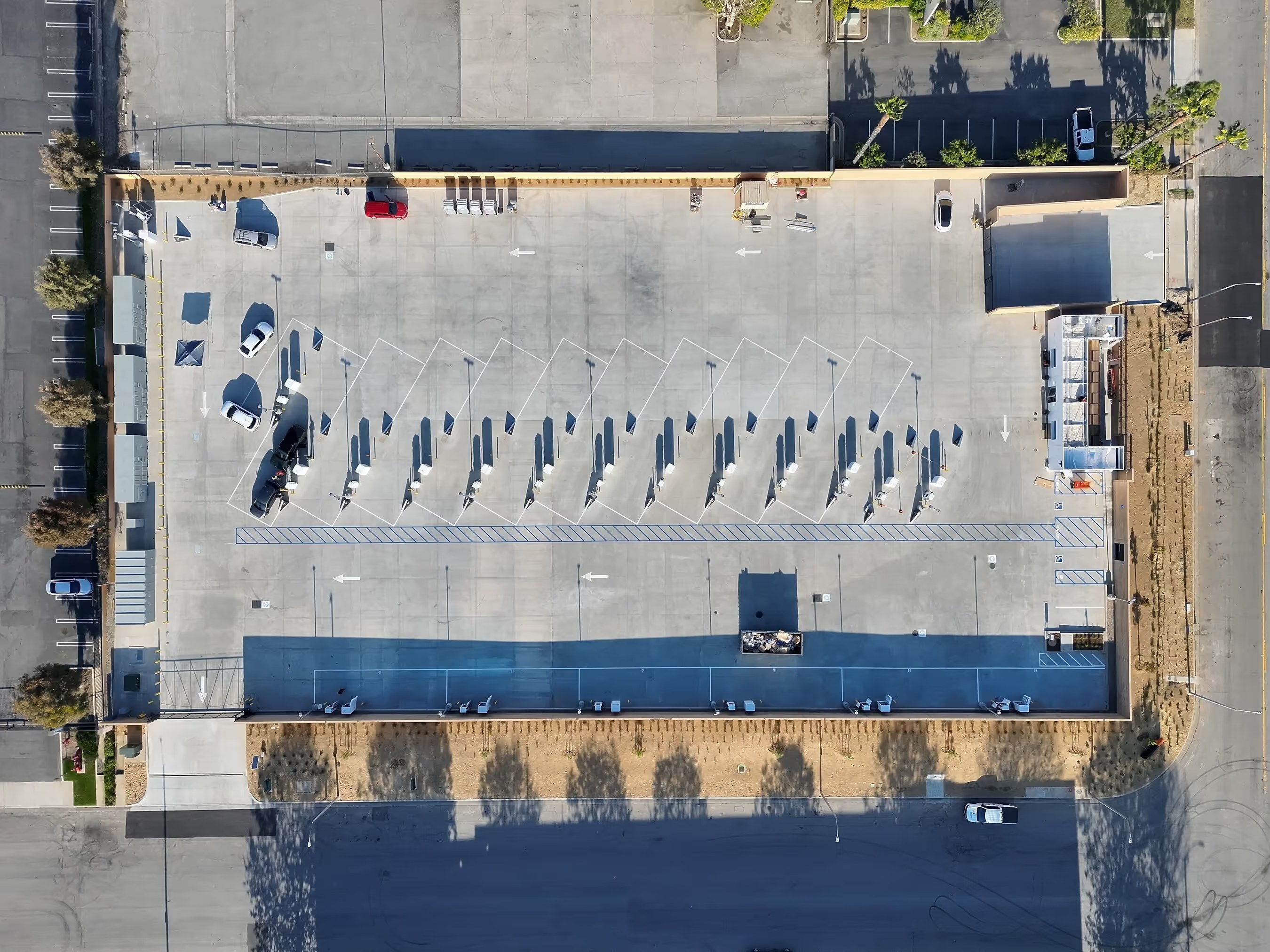 Aerial view of Terawatt's Rancho Dominguez charging hub and charging stalls