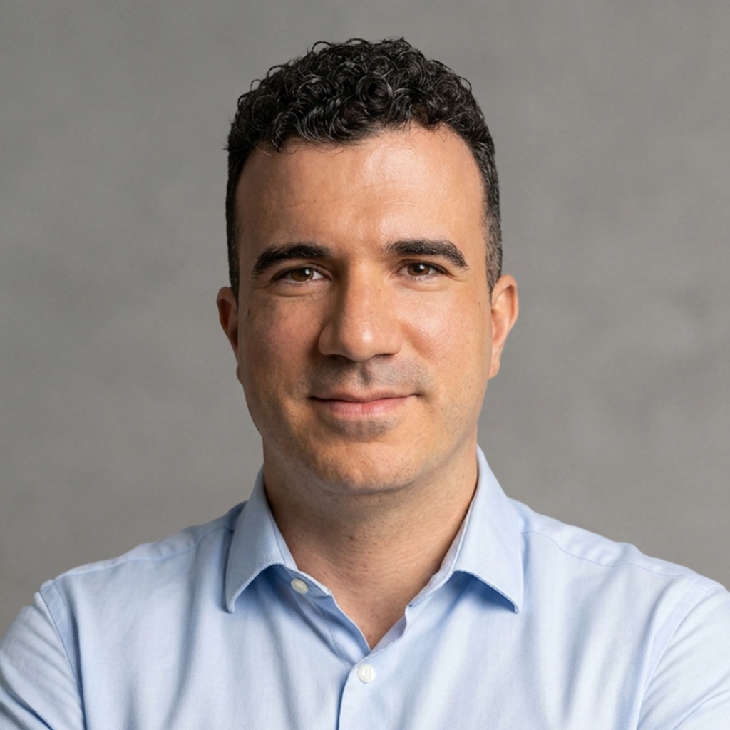 Victor Lanza, founder and CEO of The Executive Insight