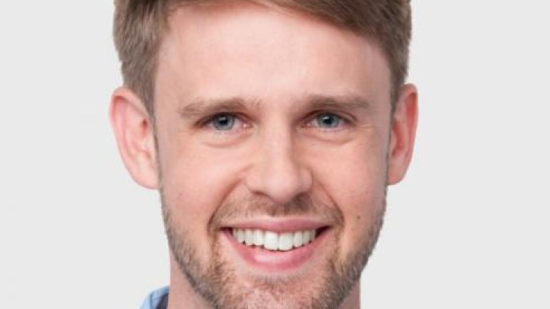 Tim Novikoff