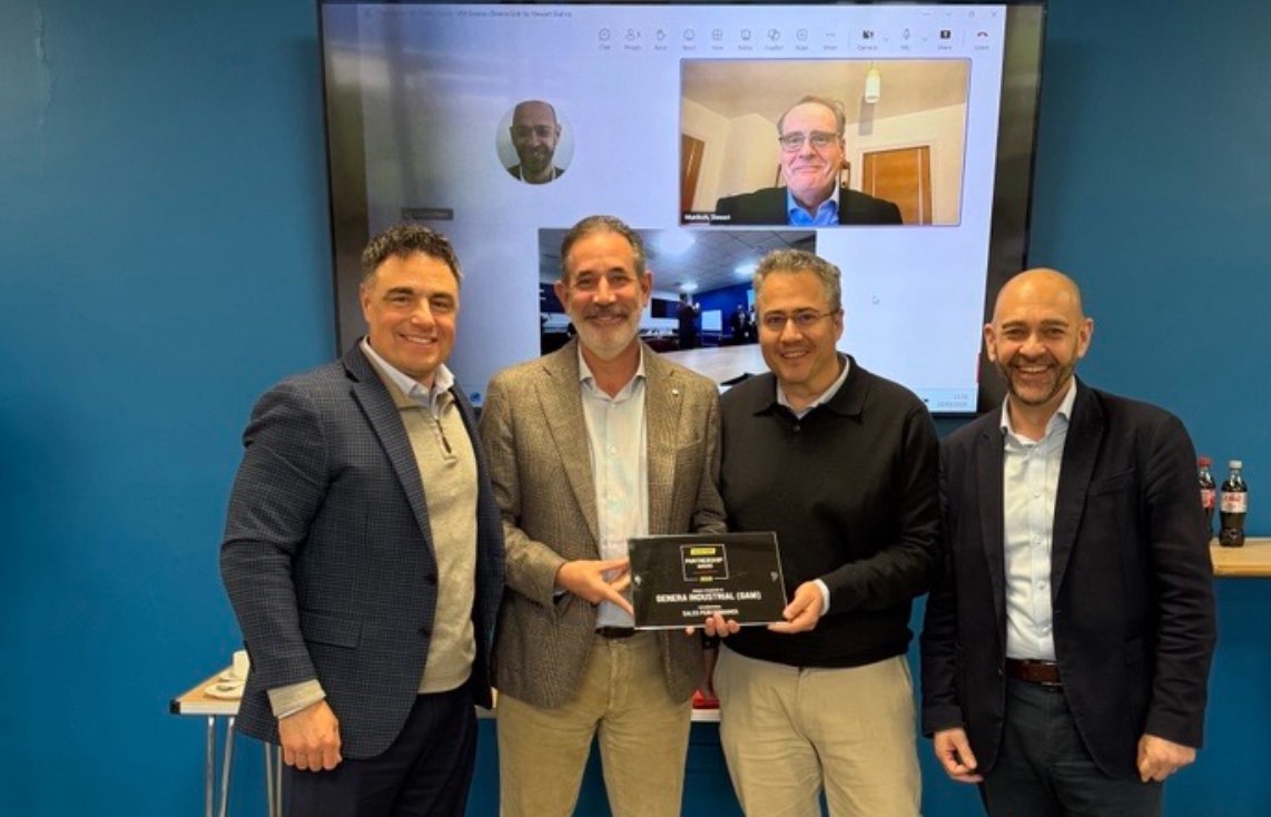 Tony Salgado at far left with Diego García Pastor, Raúl Rodelas Castillo and Vince Cook at a GAM dealer-award presentation