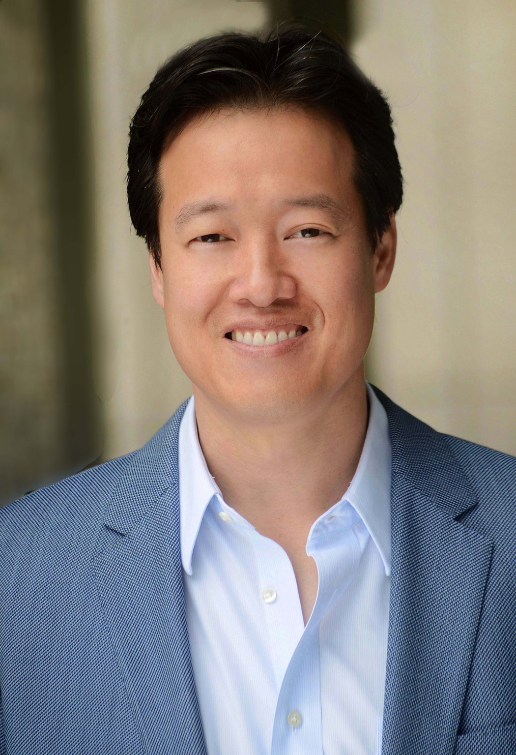 Victor W. Hwang