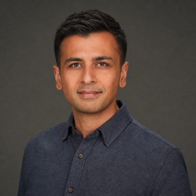 Vikram Sekhon and the Investor Meeting at a Fuel Pump