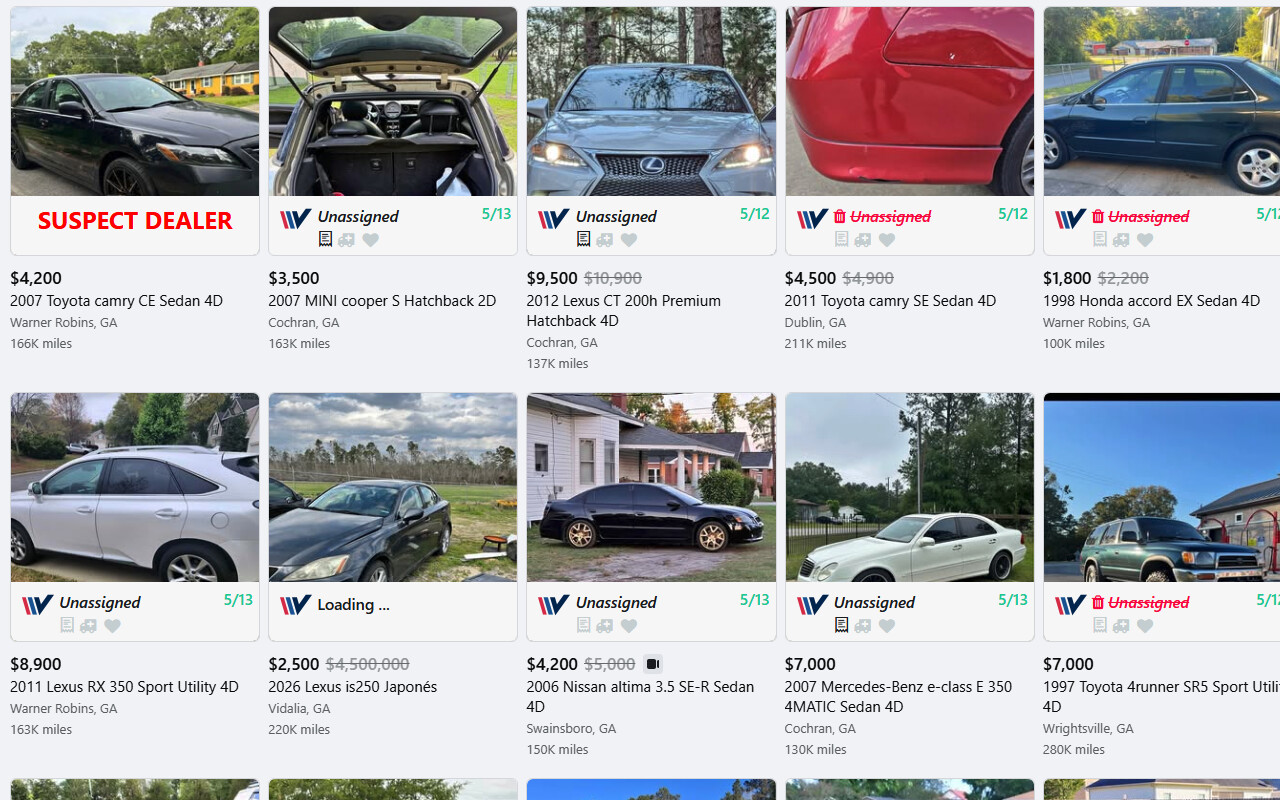 VINCUE browser extension showing private-party vehicle listings with prices, mileage and assignment status
