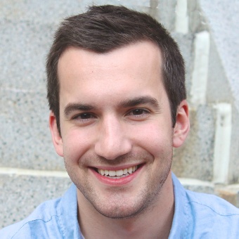 Portrait of Vizit founder Jehan Hamedi