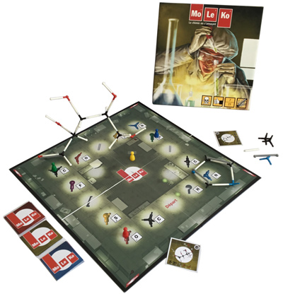 A later edition of Moleko, showing its laboratory board, molecular models, cards and box