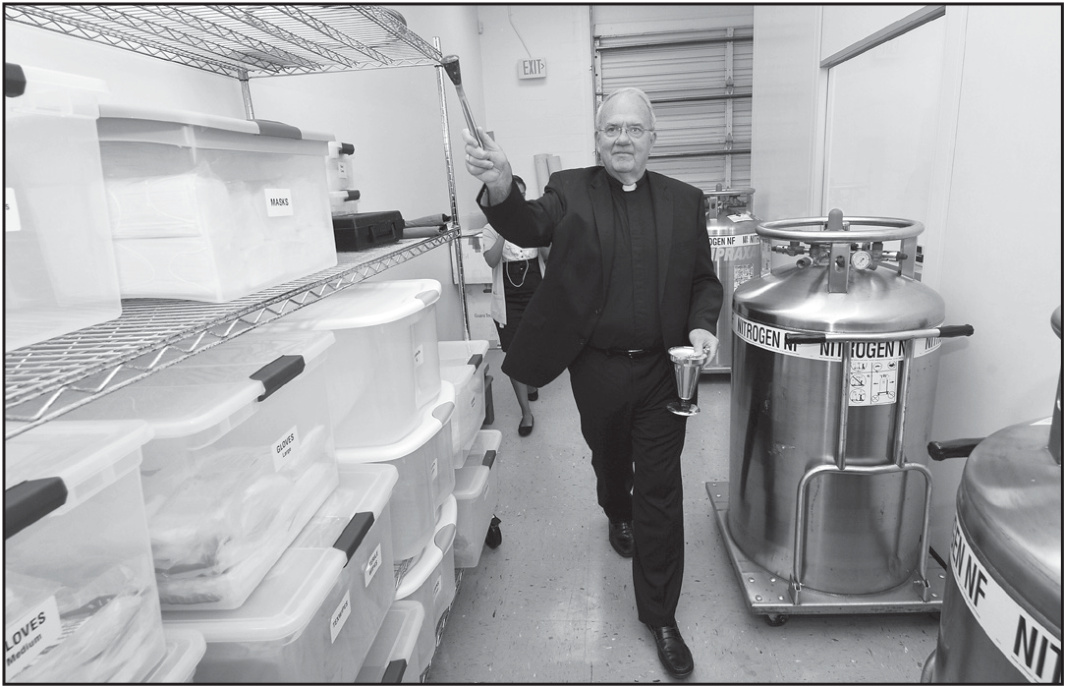 Bishop Robert N. Lynch blessing the Stemnion facility in Clearwater in September 2010