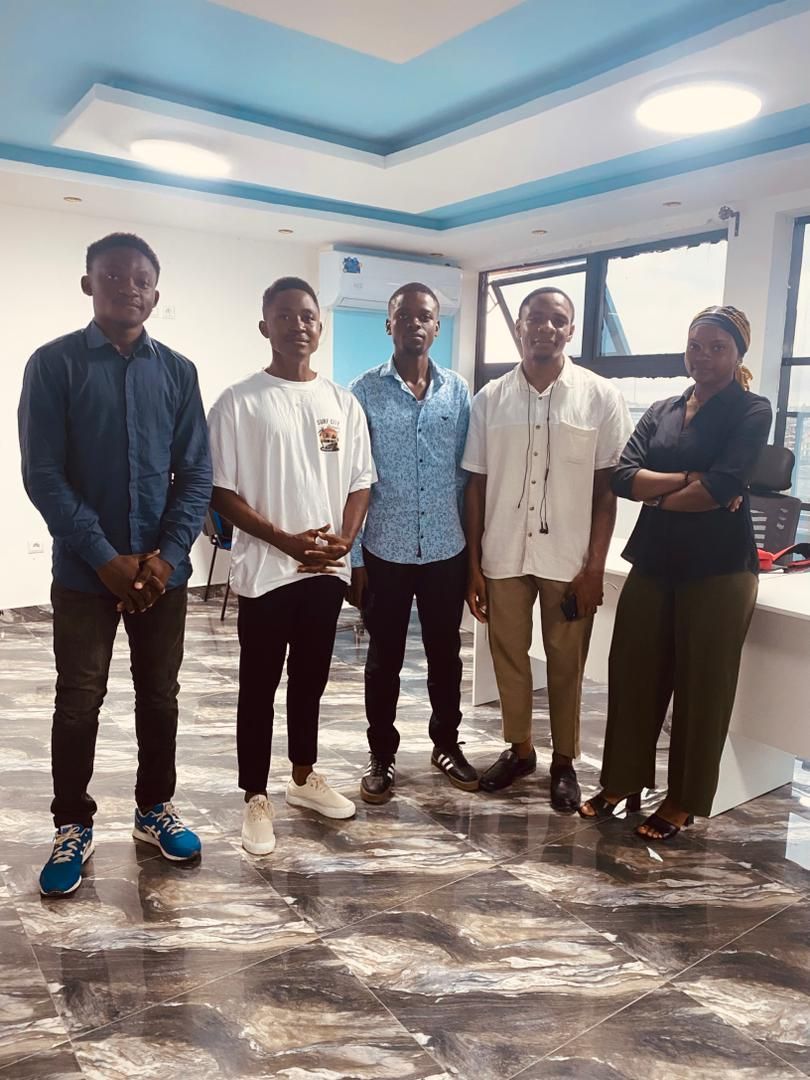 The initial Sazience Academy cohort in Cameroon