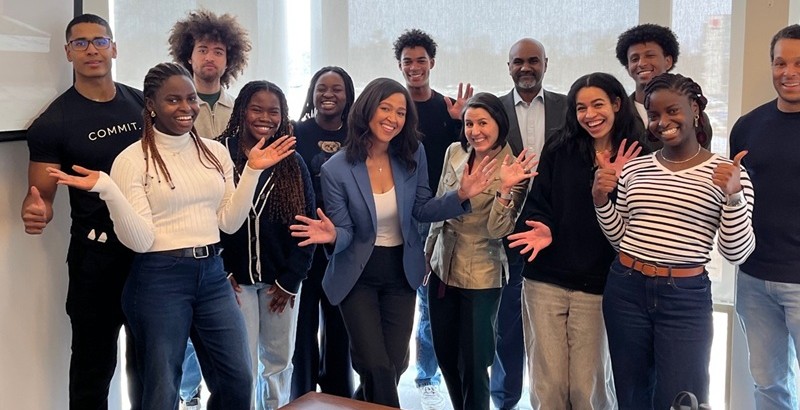 Yasmene McDaniel and Zoe Kinias with Ivey and Western students and faculty