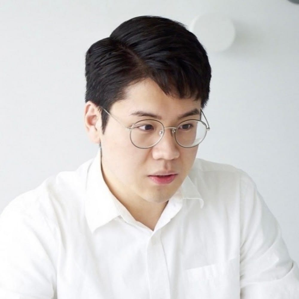 Yong Hee Lee