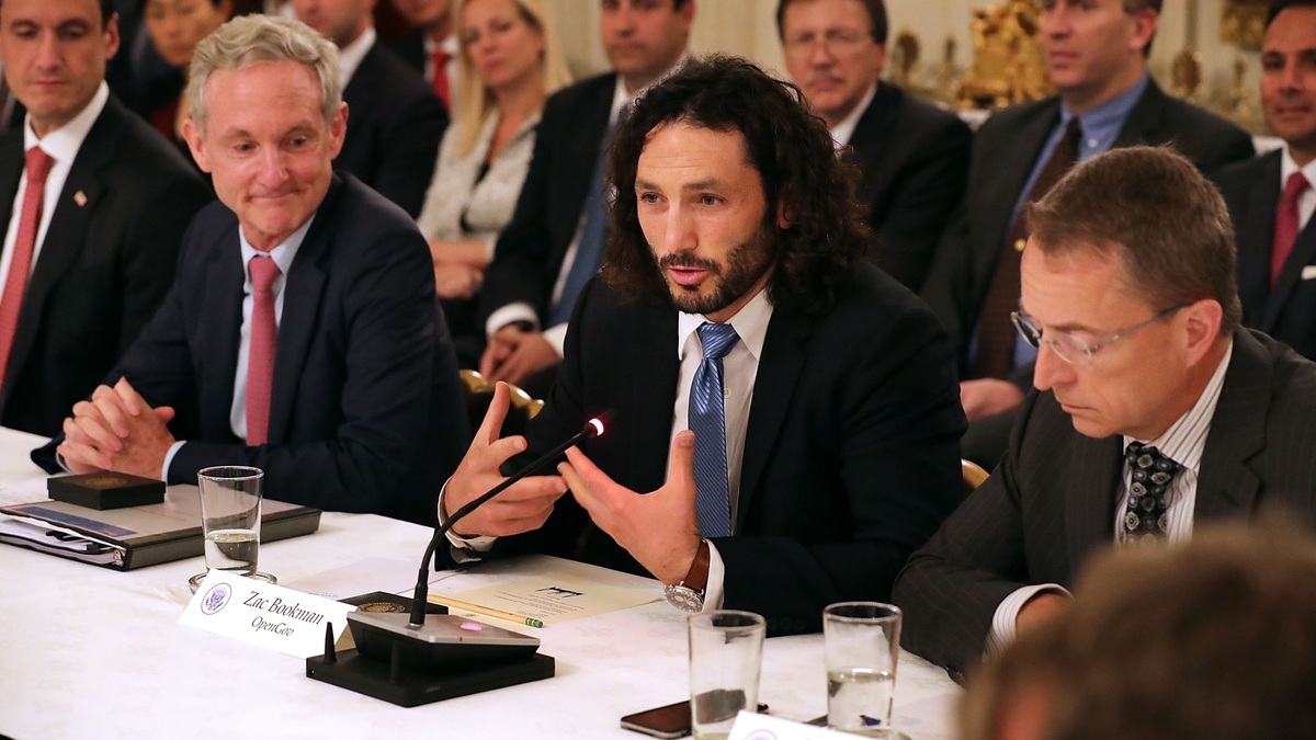 Zac Bookman speaking at a government technology roundtable