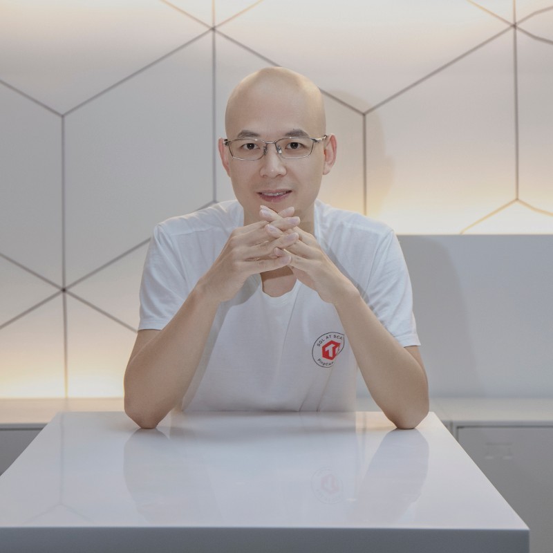 Max Liu