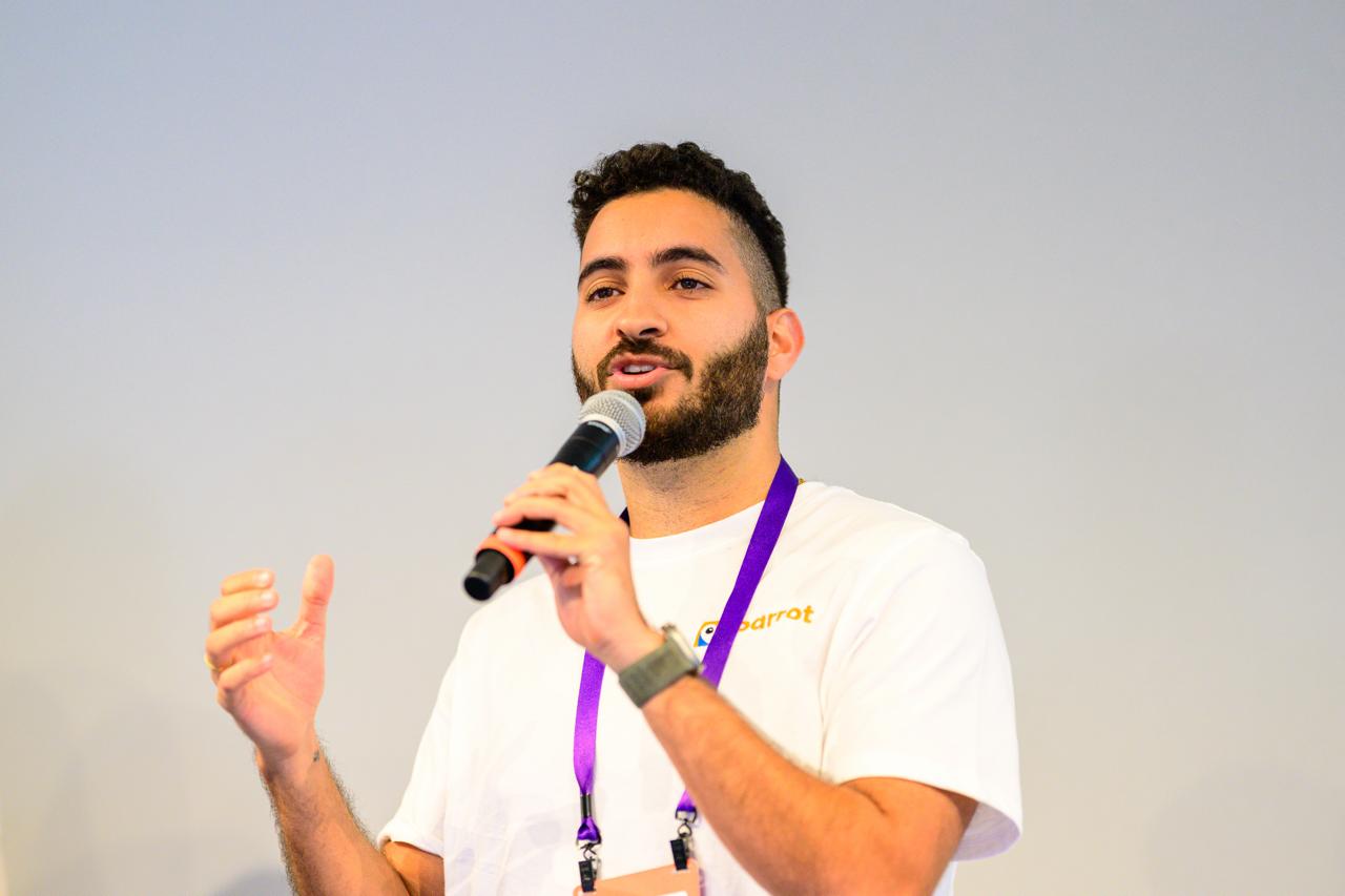 Amir Hanna Posted 627 Videos to Build a Better Scroll